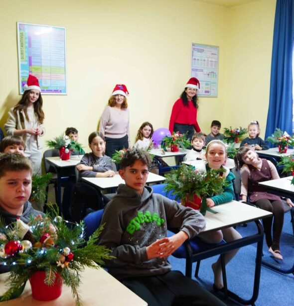 CHRISTMAS WORKSHOP